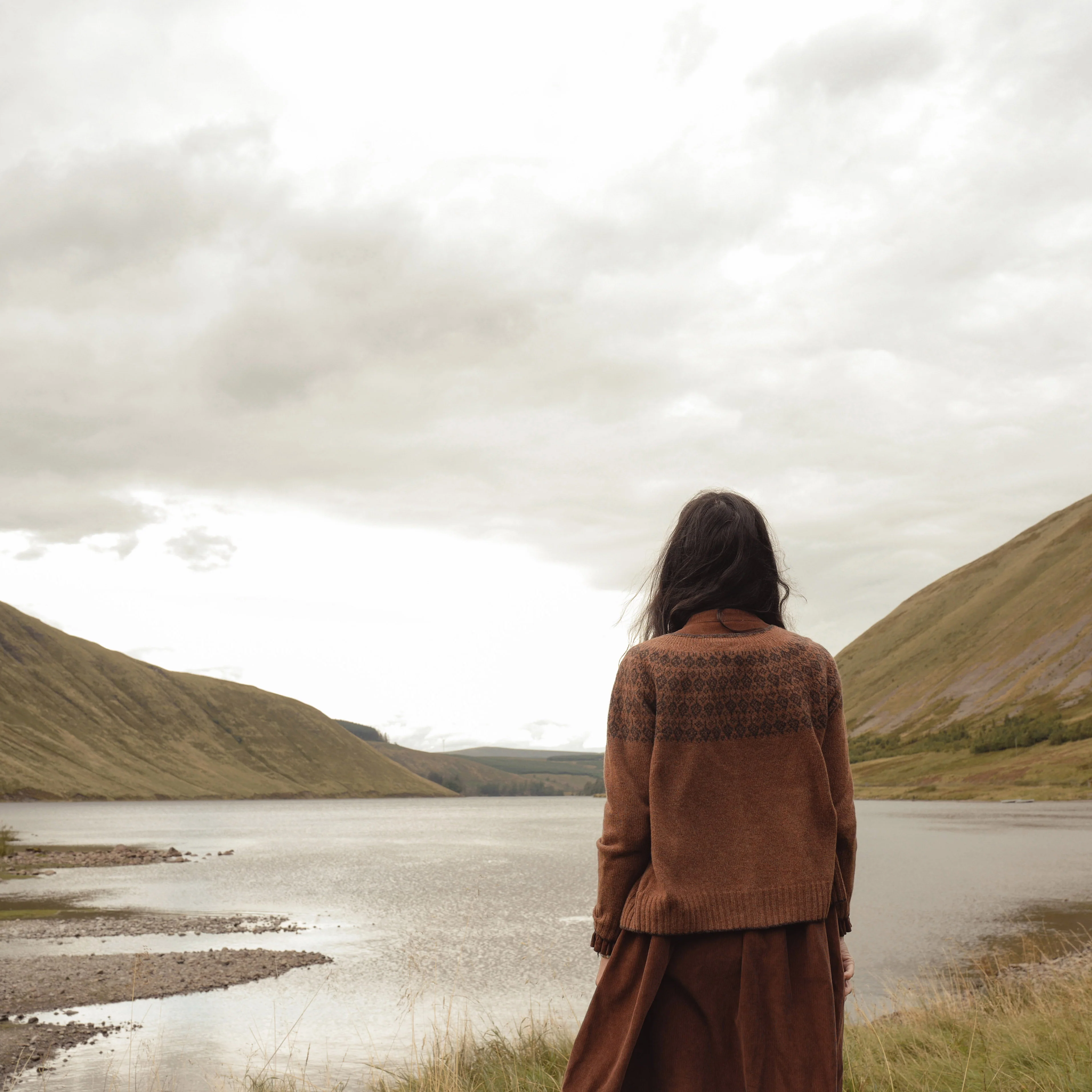 Autumn Women's Cardigan - Superfine Lambswool - Hazelnut - Image 5
