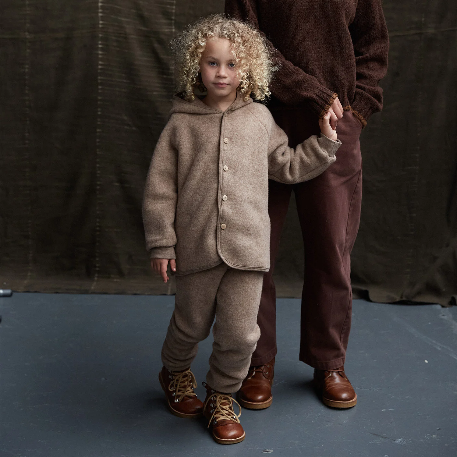 Barbet Baby & Kids Pants - Merino Wool Fleece - Driftwood - Image 4