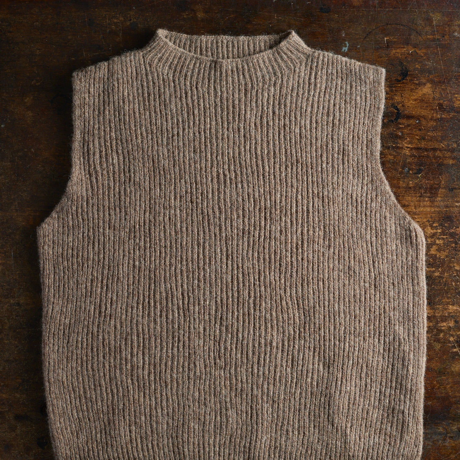 Breeze Women’s Vest - Lambswool - Mouse - Image 4
