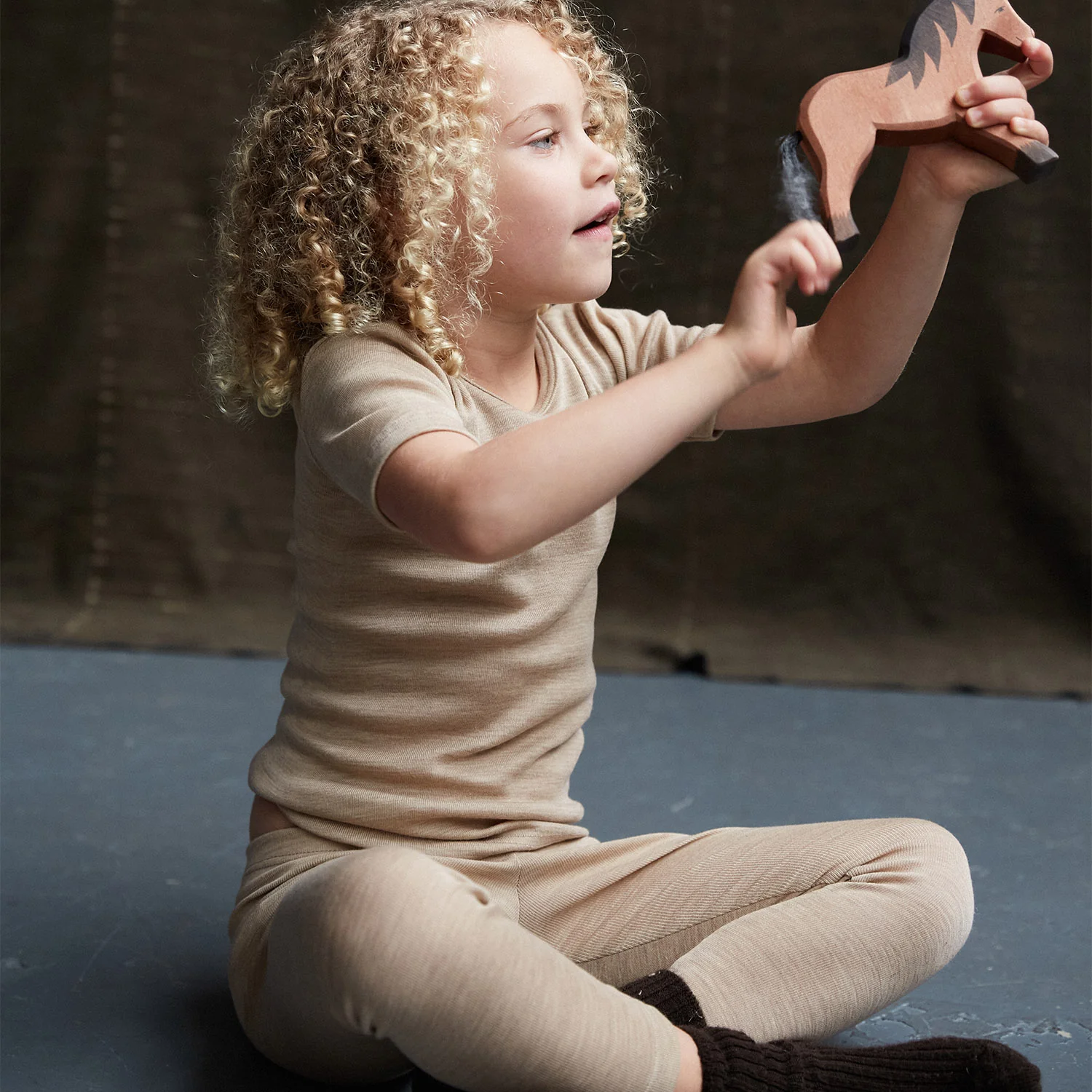 Smew Baby & Kids Top - Merino Wool & Silk - Sandstorm - Image 3