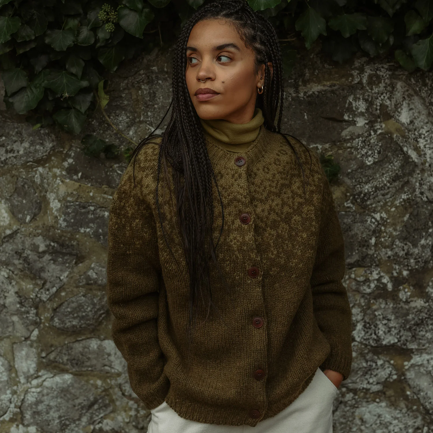 Fauna Women's Cardigan - Lambswool - Olive