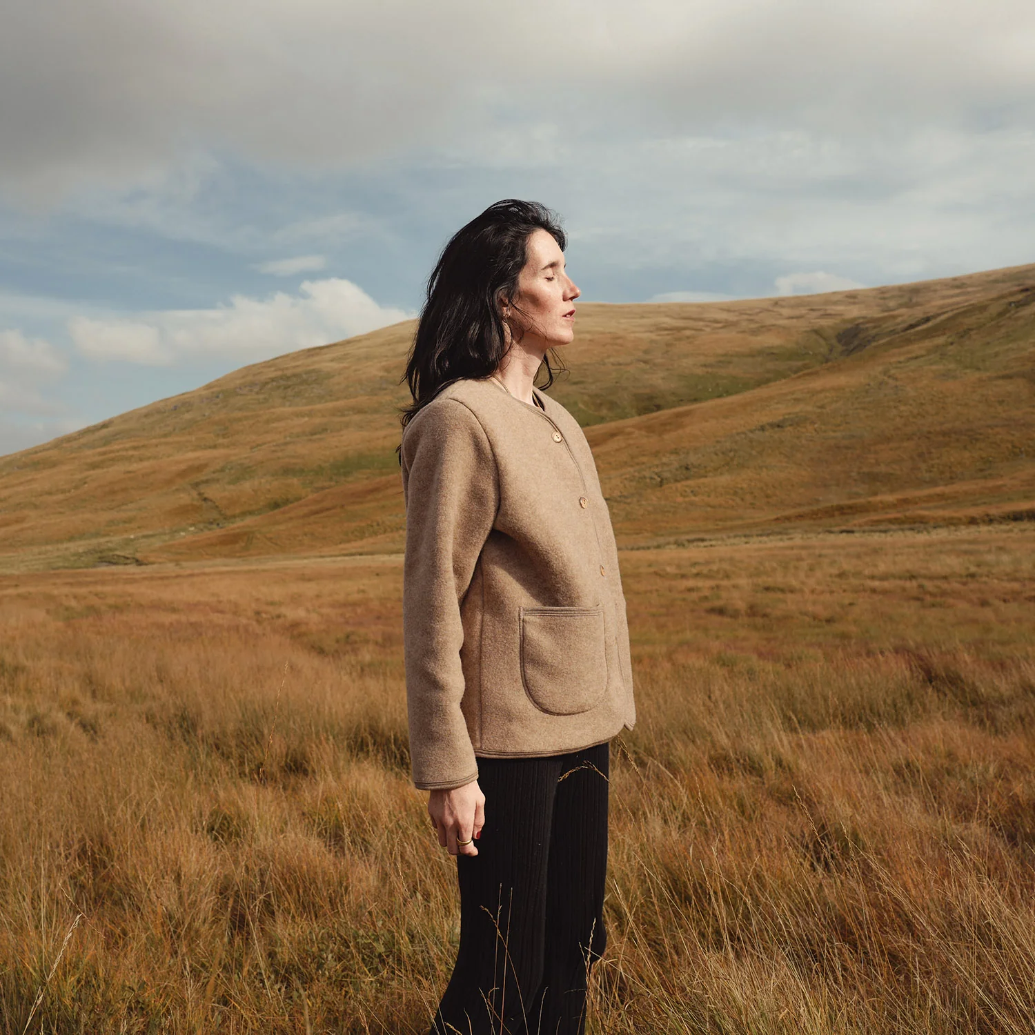 Harrier Women's Jacket - Merino Wool Fleece - Driftwood - Image 3
