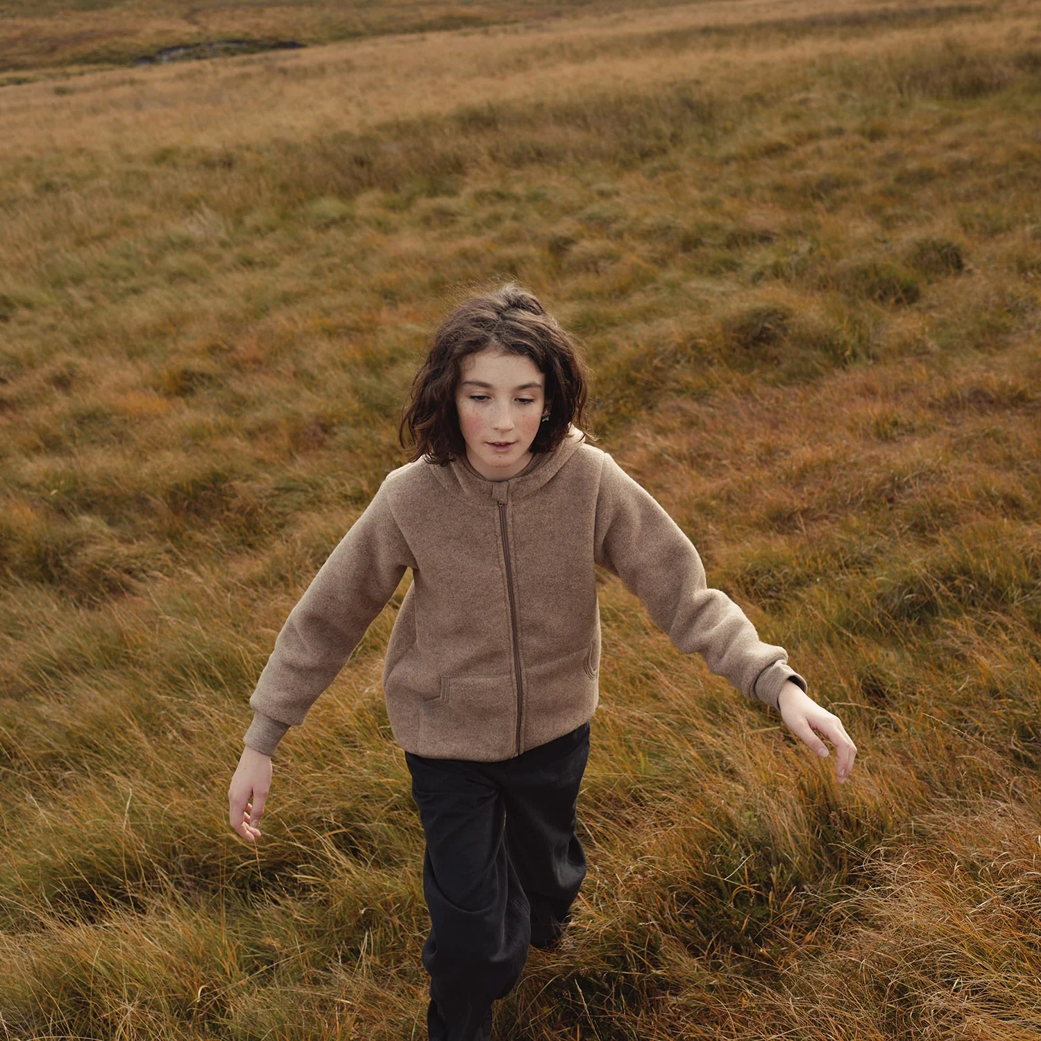 Hawk Kids Jacket - Merino Wool Fleece - Driftwood - Image 4