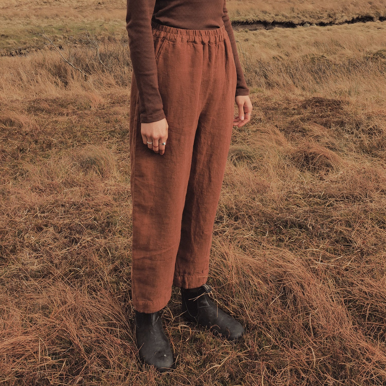 Hawthorn II Women's Trousers - Linen - Auburn - Image 3
