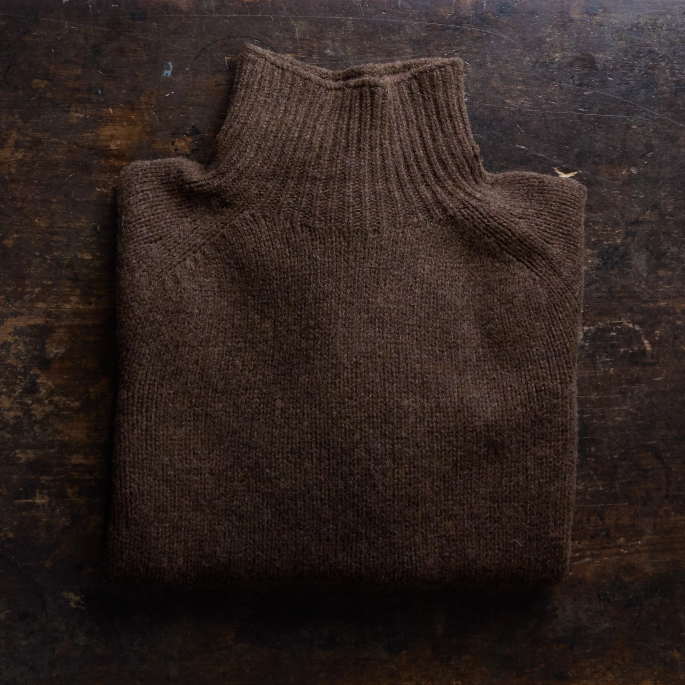 Highland Women's Rollneck - Lambswool - Burnt Umber - Image 5