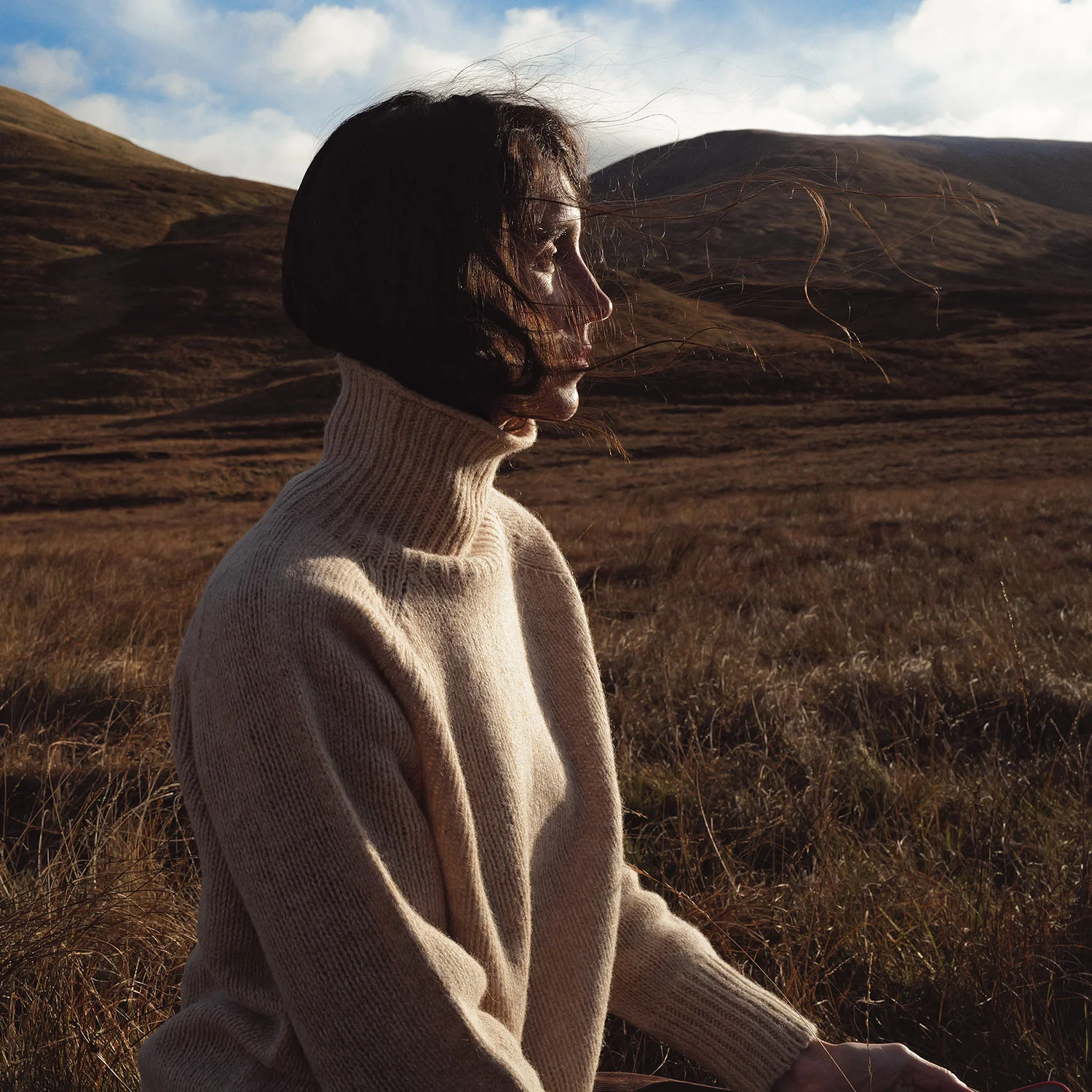 Highland Women's Rollneck - Lambswool - Mallow - Image 3
