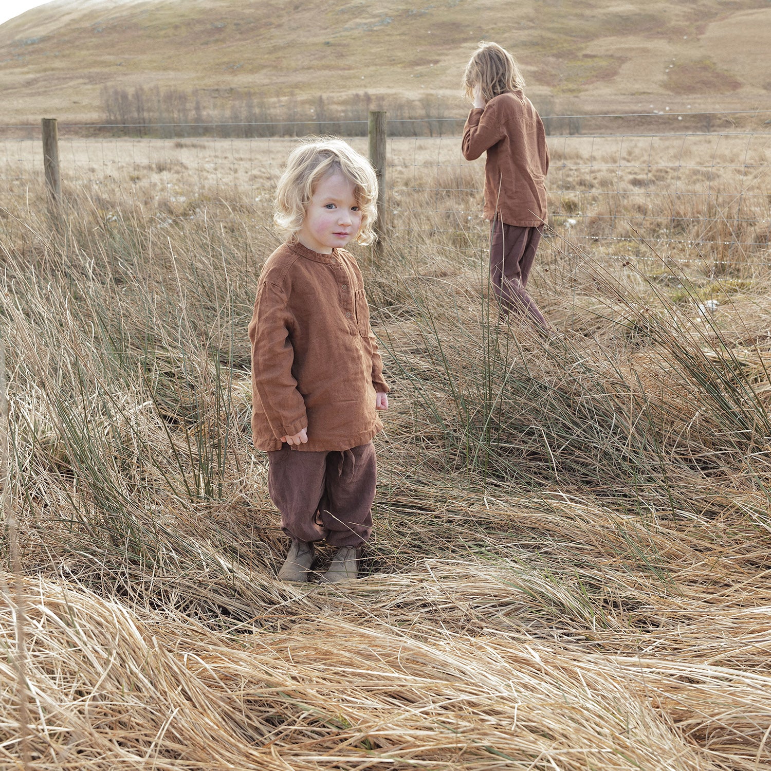 Linden Baby & Kids Trousers - Linen - Squirrel - Image 4