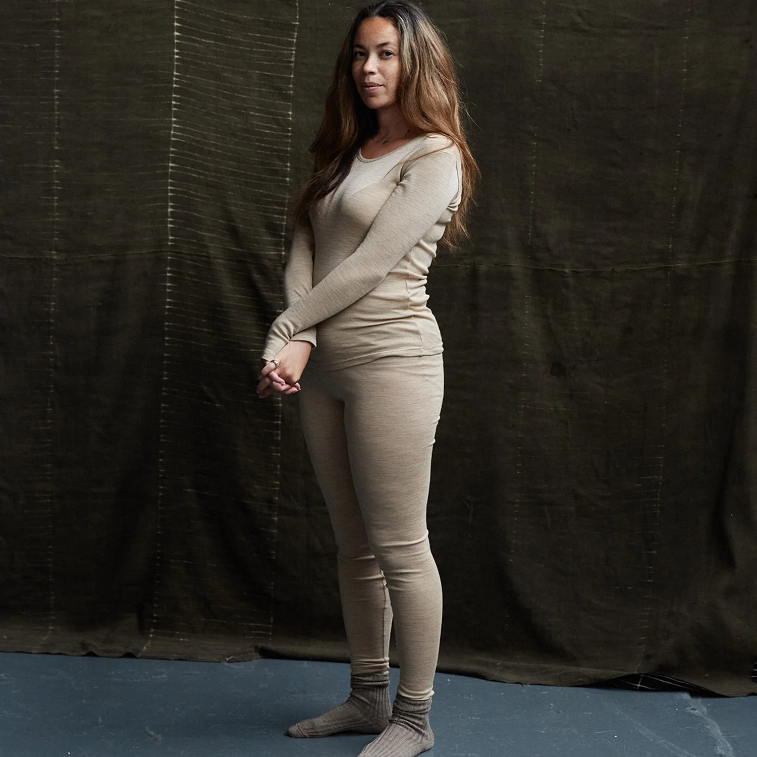 Lark Top & Finch Leggings Women’s Set - Merino Wool & Silk - Sandstorm - Image 6
