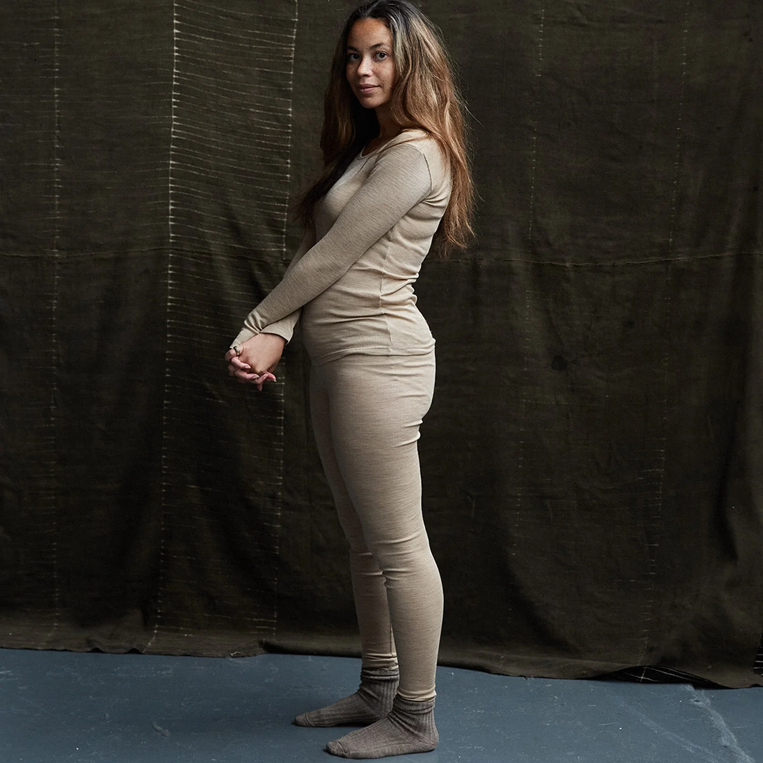 Lark Top & Finch Leggings Women’s Set - Merino Wool & Silk - Sandstorm - Image 7