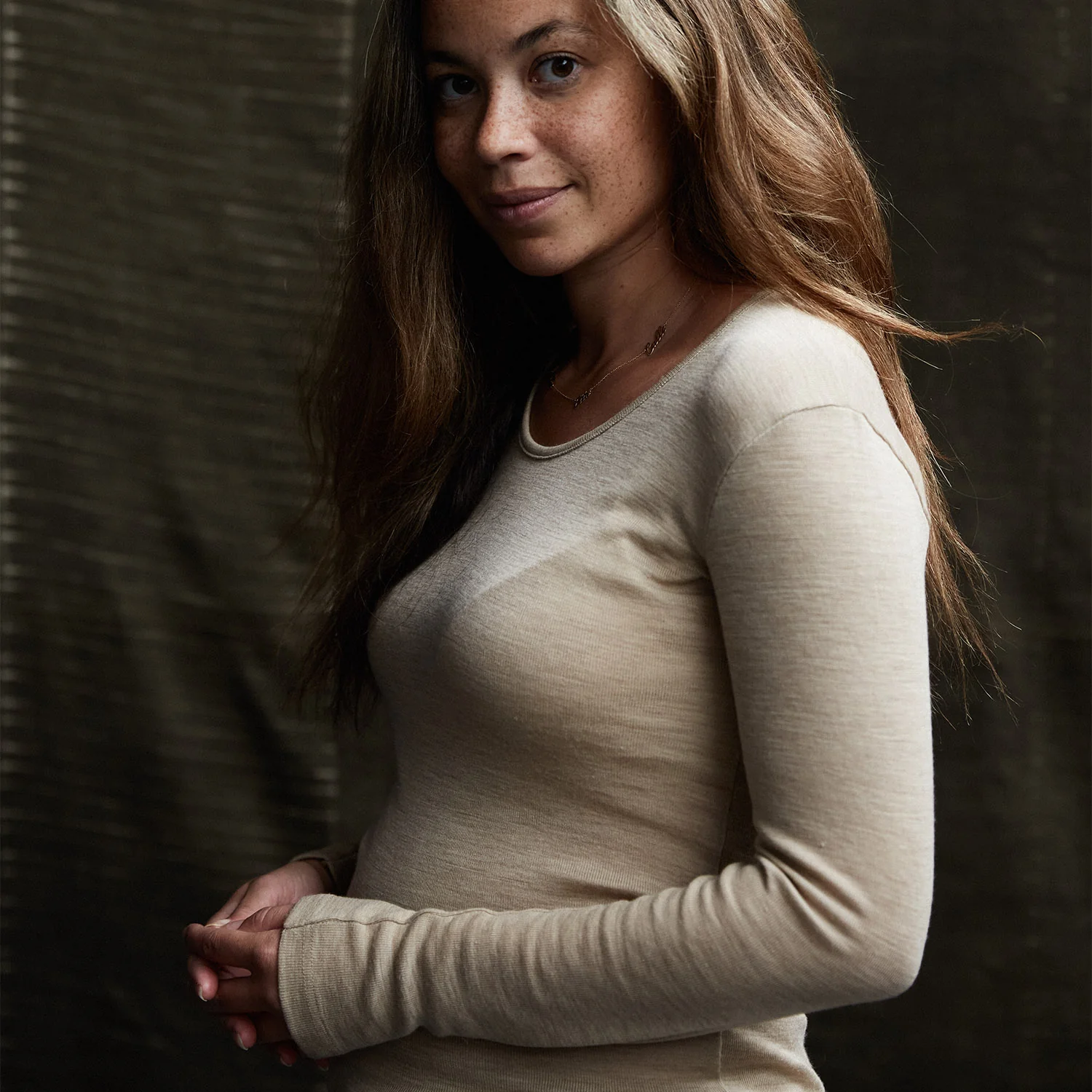 Lark Women's Top - Merino Wool & Silk - Sandstorm - Image 3