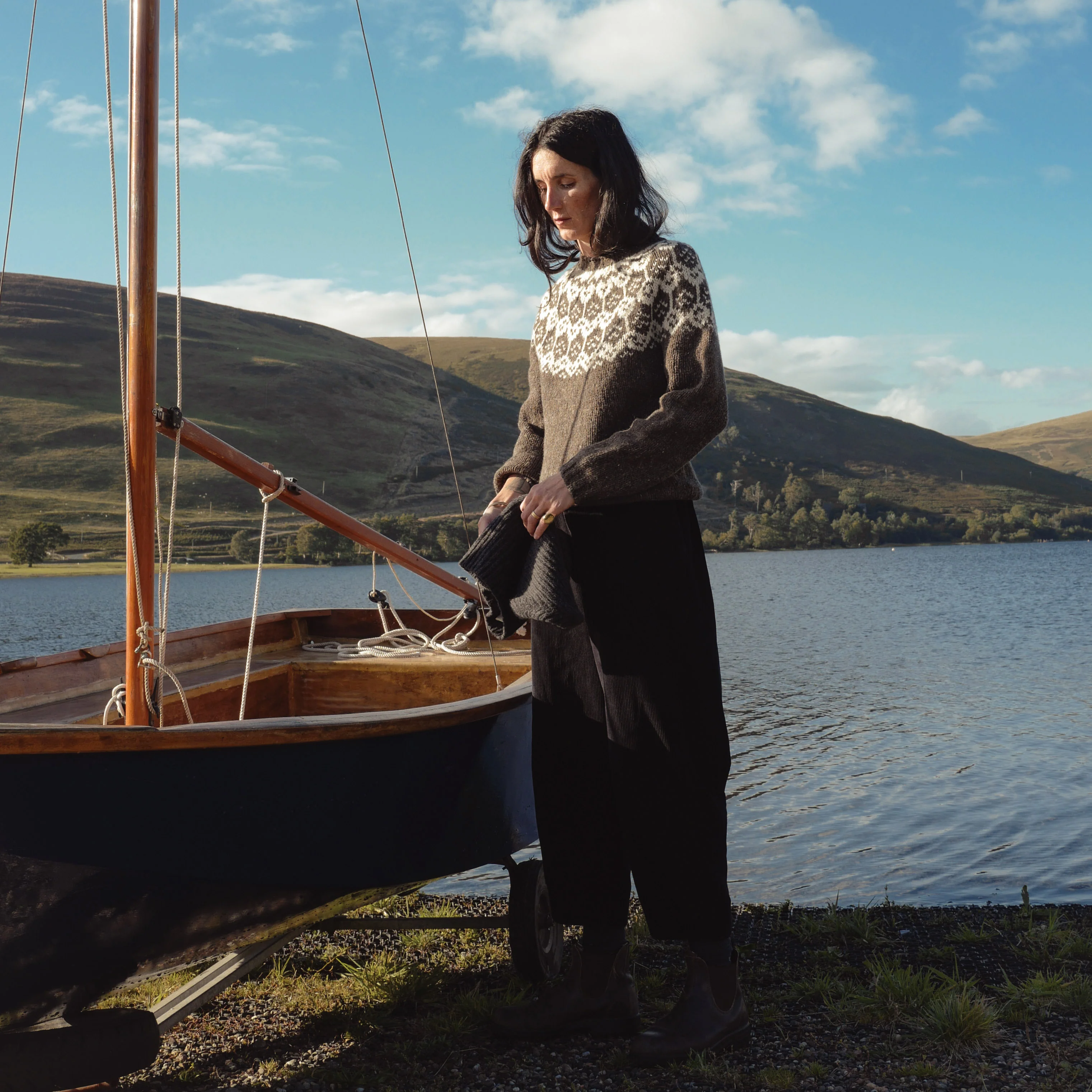 Norse Women's Sweater - Donegal Wool - Granite - Image 3