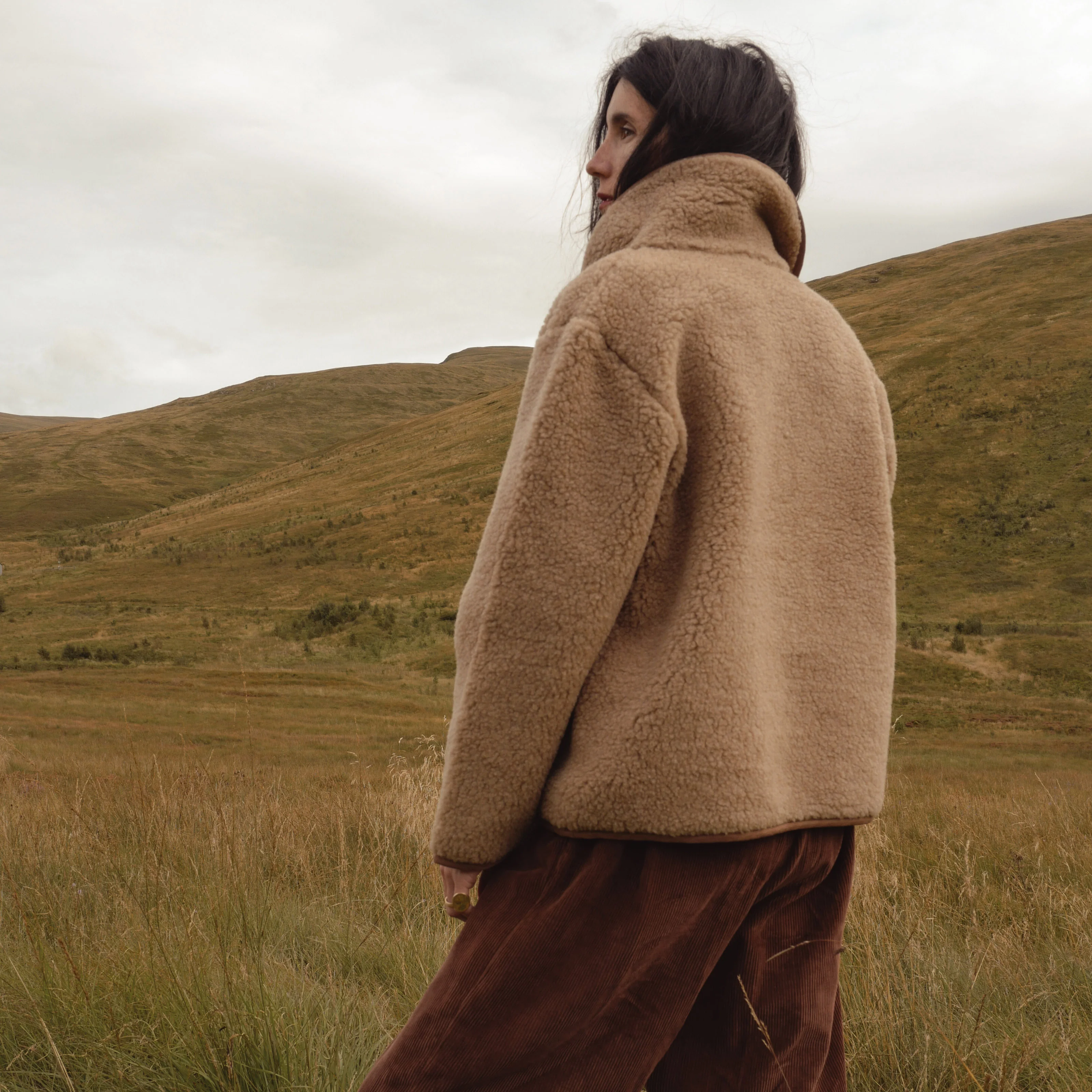 Oryx Women's Jacket - Wool Teddy Fleece - Walnut - Image 3