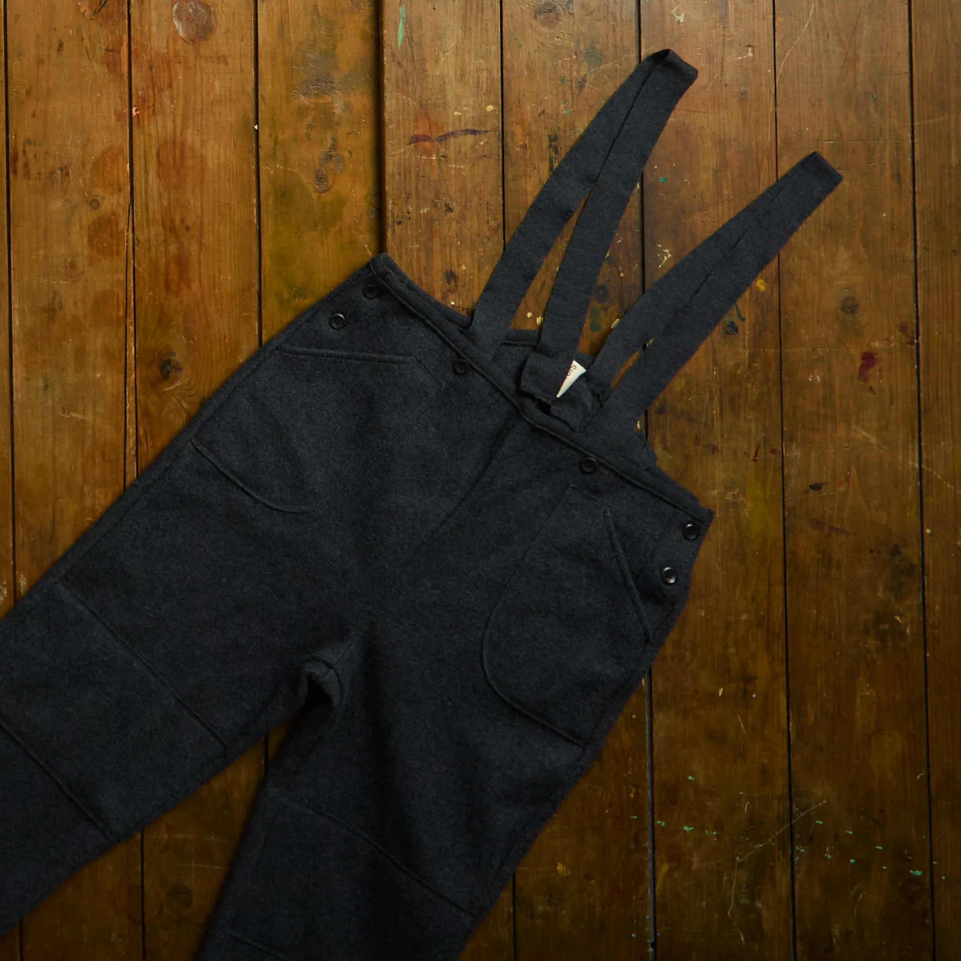 Roam Women's Trousers/Dungarees - Boiled Merino Wool - Anthracite - Image 4