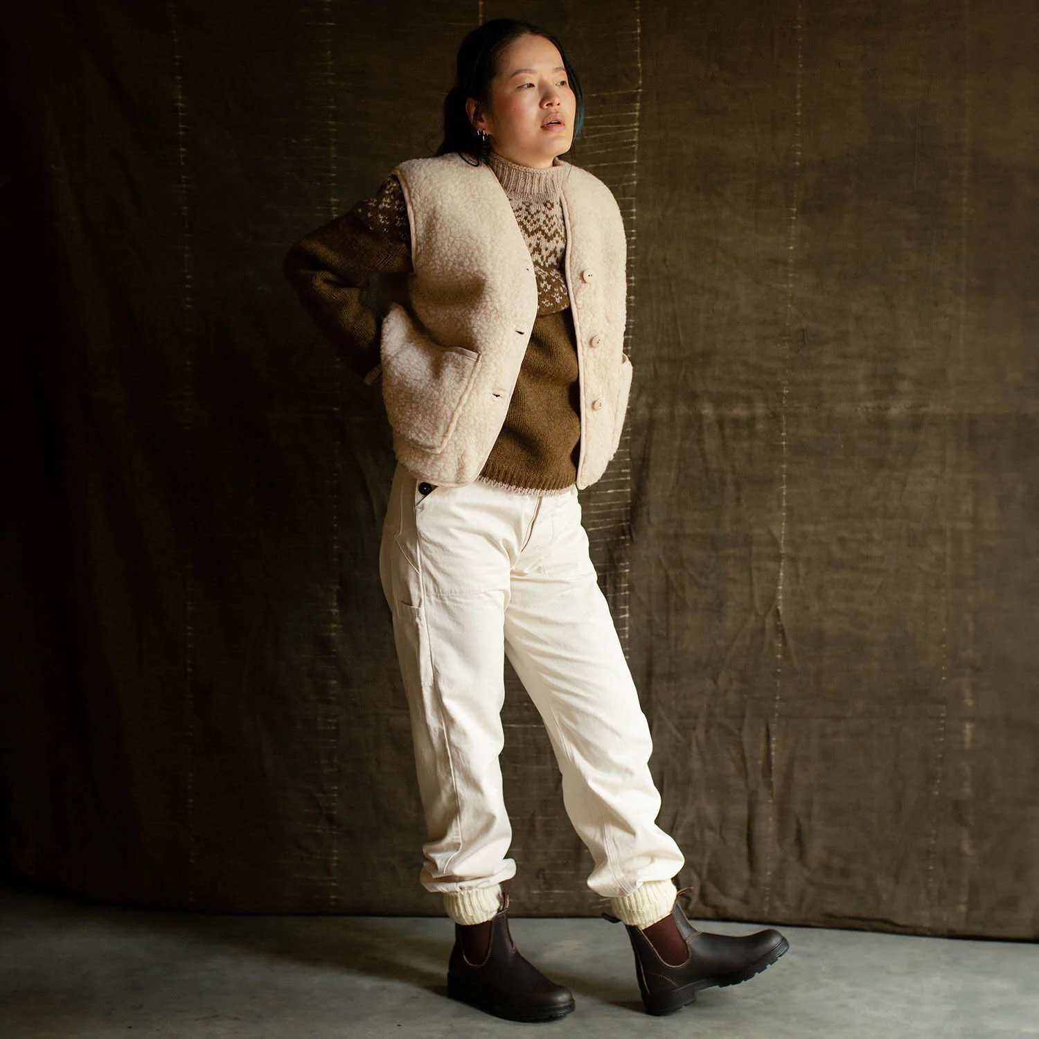 Elk Women's Vest - Wool Teddy Fleece - Oatmeal - Image 4