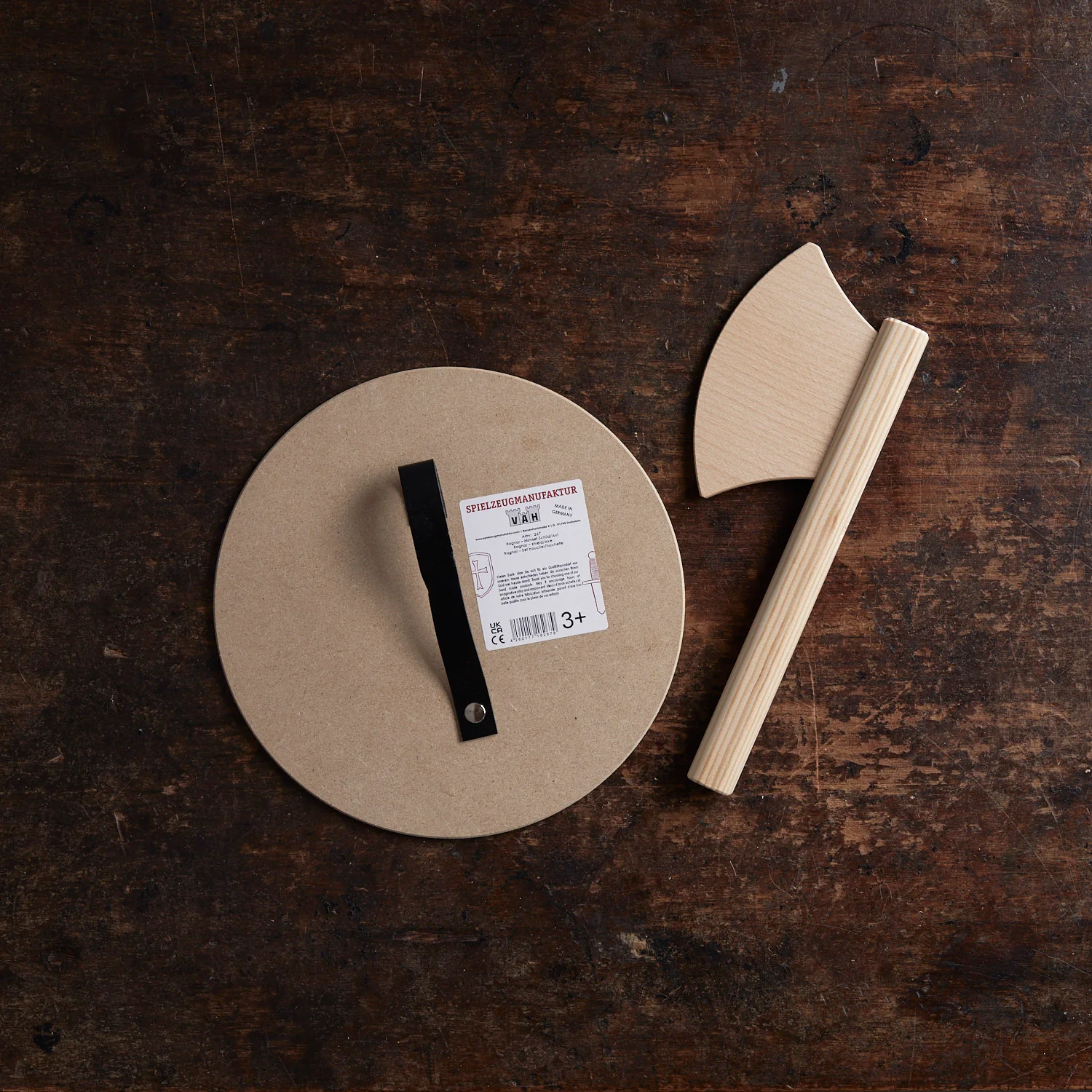 Wooden Ragnar Mini Viking Shield & Axe Set - Image 3
