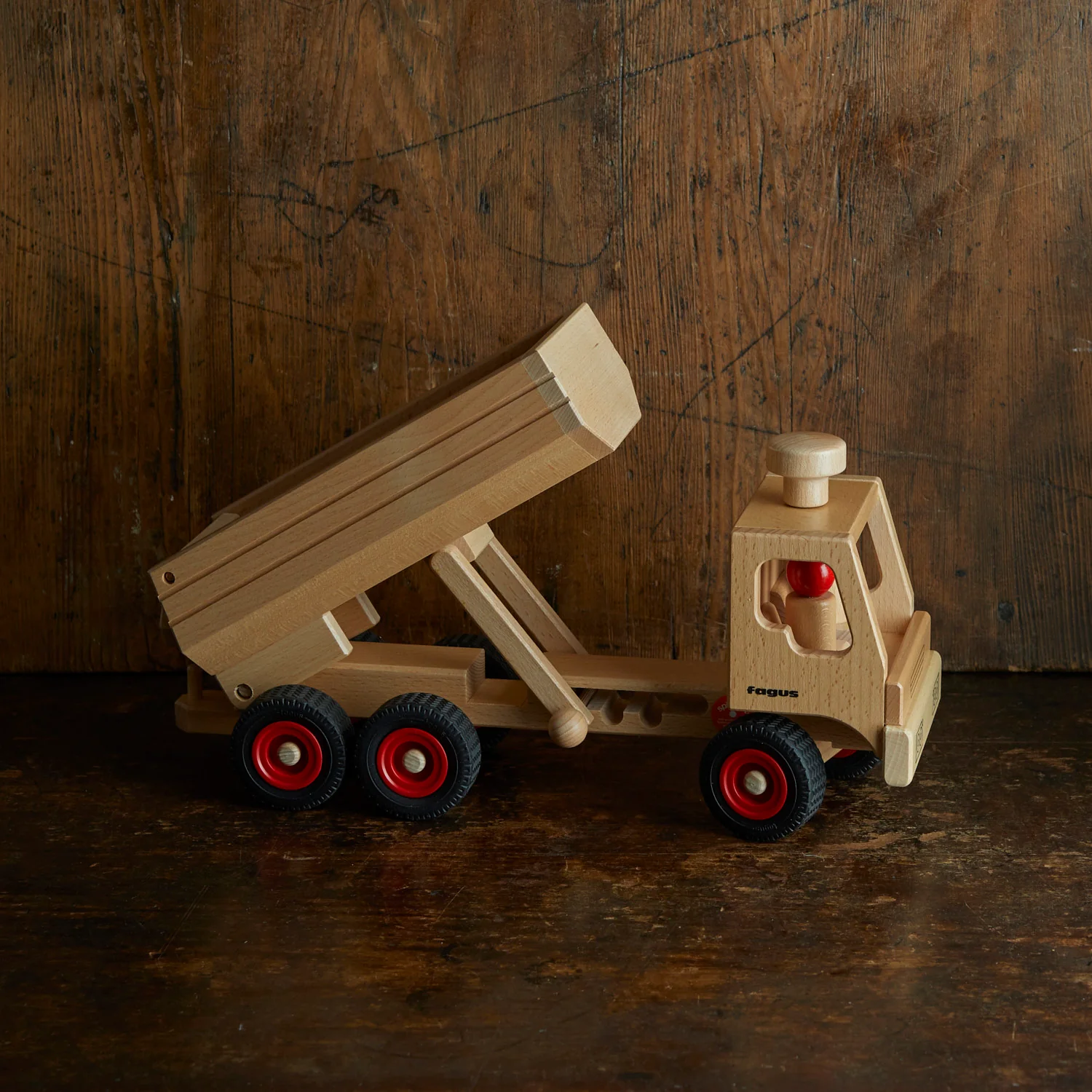 Wooden Container Tipper Truck - Image 2