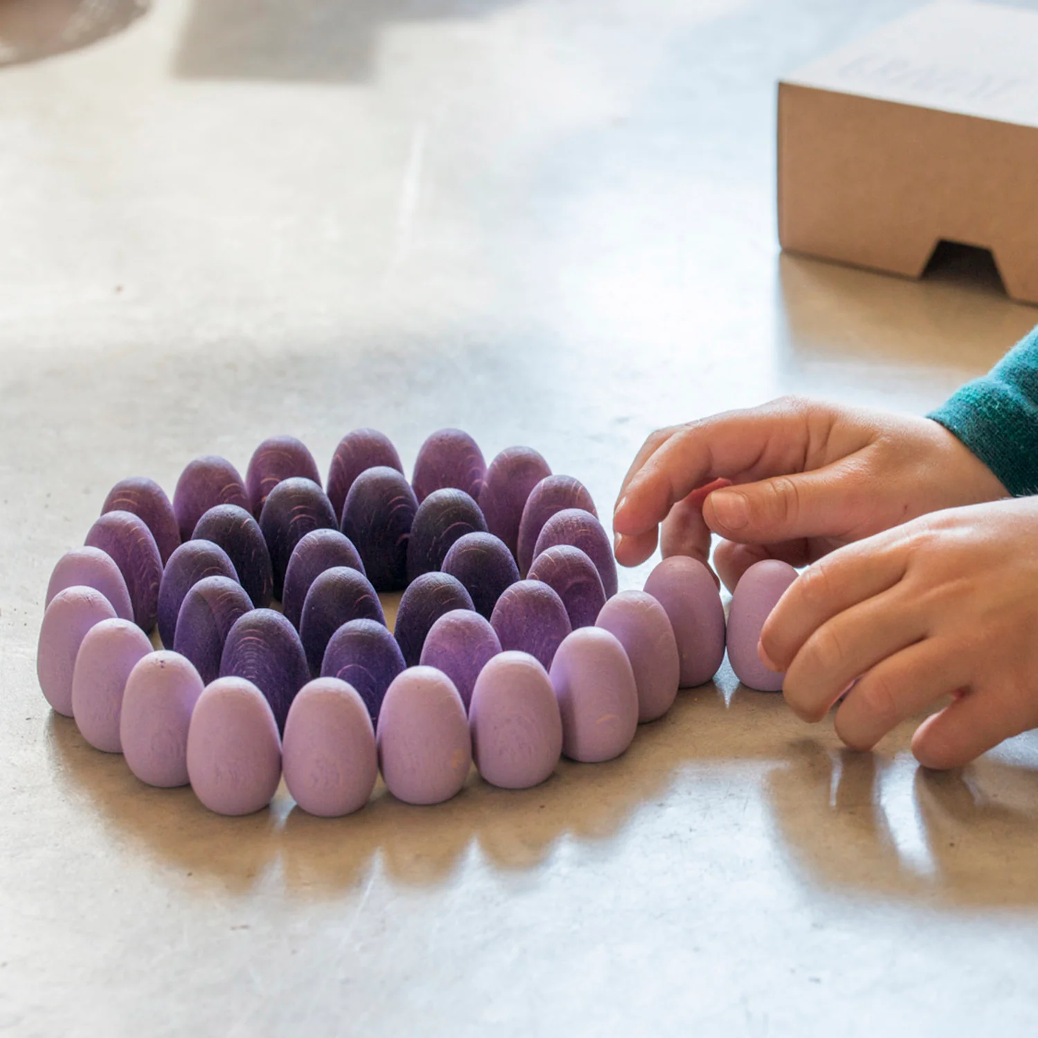 Wooden Eggs Mandala - 36 Pieces - Image 2