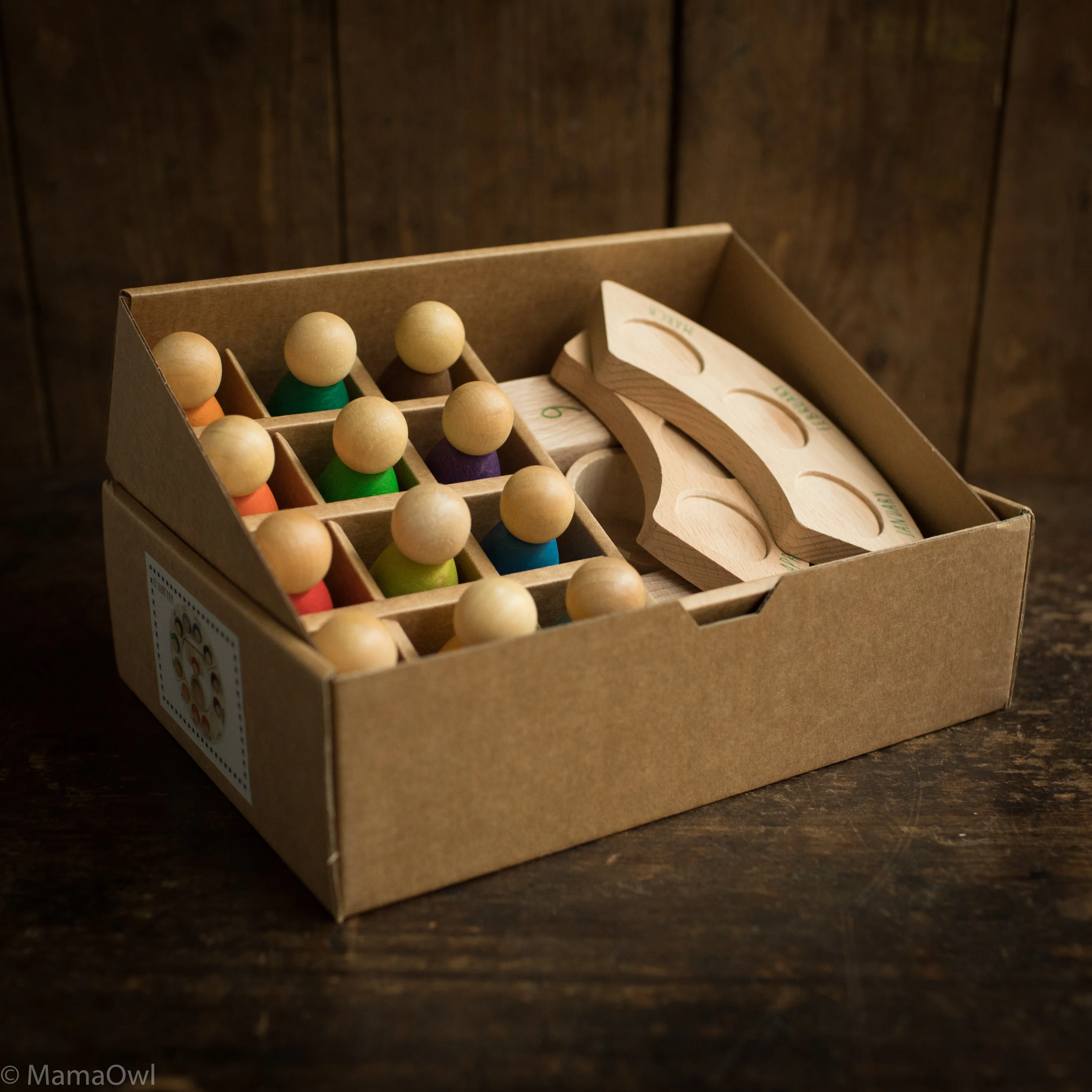 Wooden Perpetual Calendar - Image 3