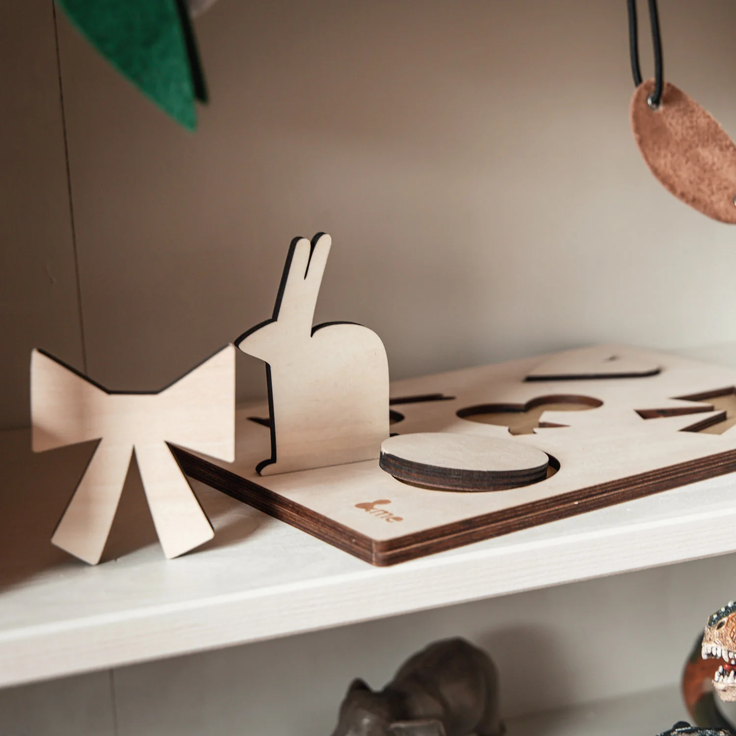 Wooden Puzzle - Shapes - Image 4